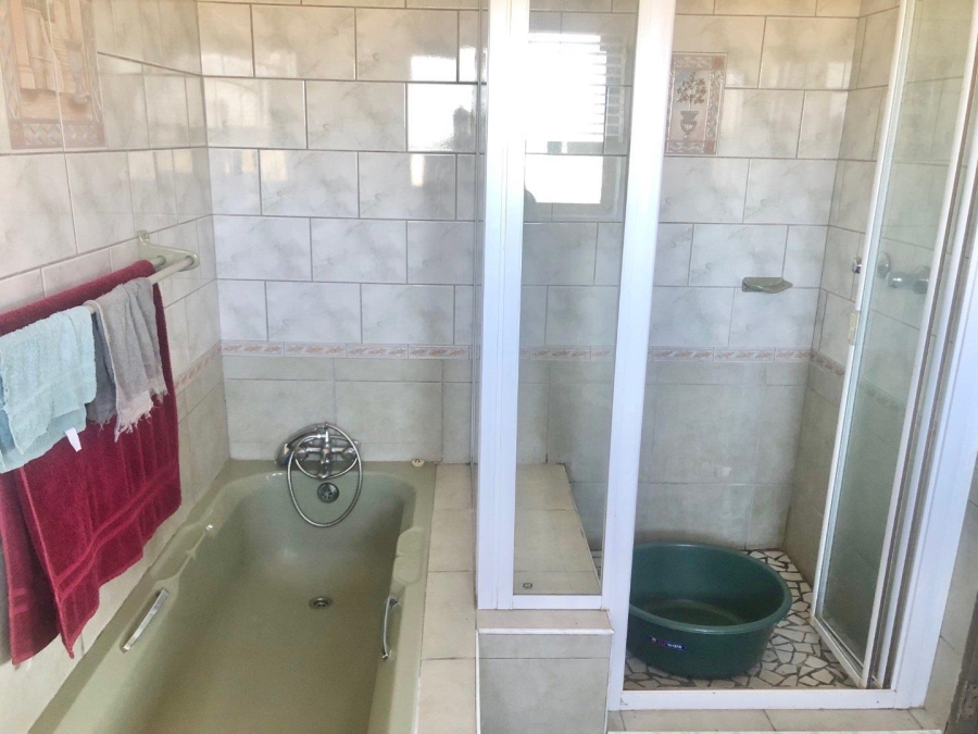 4 Bedroom Property for Sale in Fisherhaven Western Cape